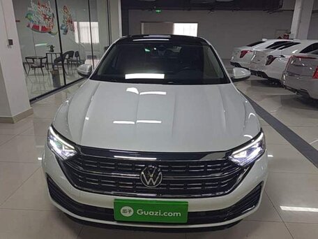 2023 Volkswagen Sagitar III Рестайлинг, белый, 1675000 рублей, вид 2