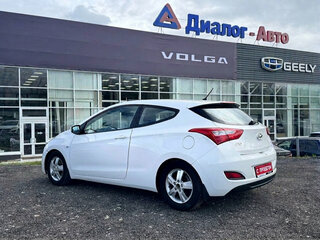 2013 Hyundai i30 II, белый, 650000 рублей, вид 3