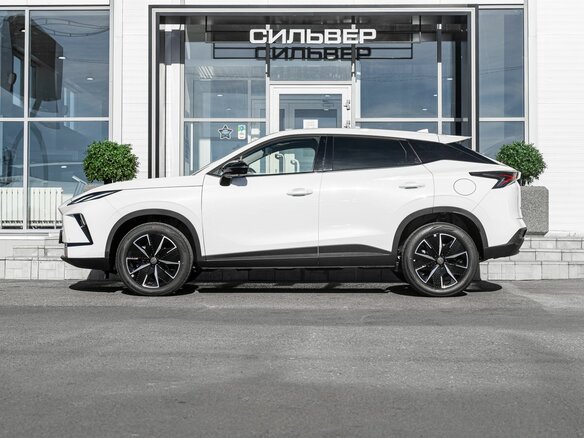 2026 Omoda C5 II, белый, 2751210 рублей - вид 6