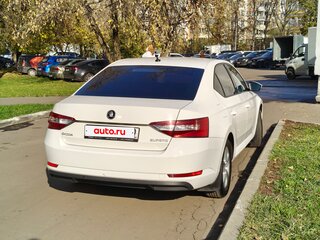 2019 Skoda Superb III, белый, 1390000 рублей, вид 5
