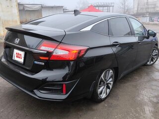 2020 Honda Clarity Plug-in Hybrid II, чёрный, 1870000 рублей, вид 4