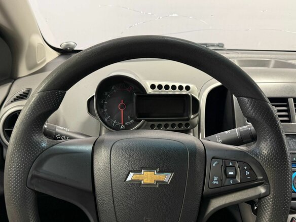 2012 Chevrolet Aveo II, чёрный, 470000 рублей - вид 14