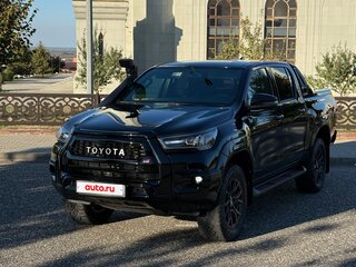 2022 Toyota Hilux VIII Рестайлинг 2, чёрный, 5500000 рублей, вид 1