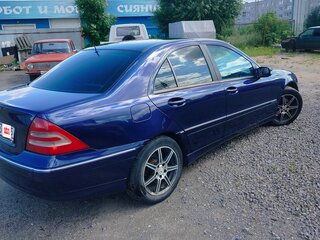2003 Mercedes-Benz C-Класс 180 II (W203), синий, 420000 рублей, вид 3