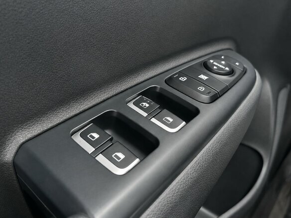 2021 Kia Rio X IV Рестайлинг, белый - вид 12