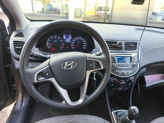 2016 Hyundai Solaris I Рестайлинг, серый, 849000 рублей, вид 3