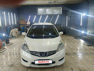 2011 Honda Fit Shuttle I, белый, 1200000 рублей, вид 1