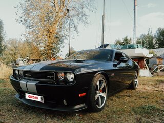 2011 Dodge Challenger SRT8 SRT-8 III Рестайлинг, чёрный, 3900000 рублей, вид 1