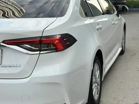 2022 Toyota Corolla XII (E210), белый - вид 3
