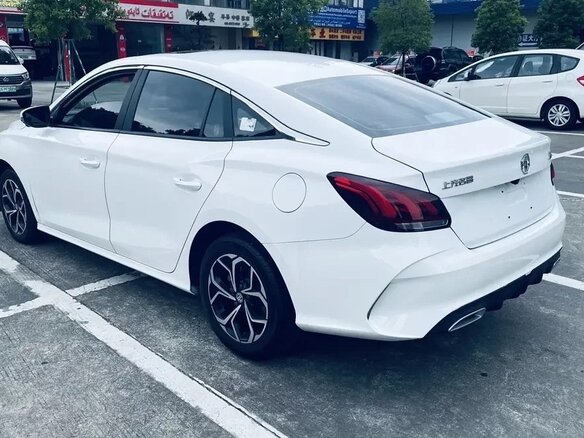 2022 MG 5 II, белый, 1150000 рублей - вид 5