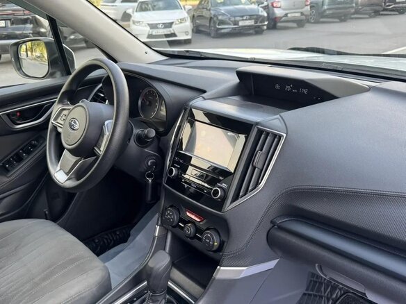 2022 Subaru Forester V Рестайлинг, белый, 2915000 рублей - вид 8