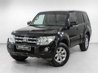 2014 Mitsubishi Pajero IV Рестайлинг 1, чёрный, 1990000 рублей, вид 1