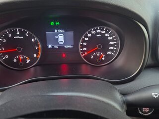 2021 Kia Sportage IV Рестайлинг, белый, 3000000 рублей, вид 4