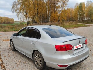 2013 Volkswagen Jetta VI, серебристый, 840000 рублей, вид 5
