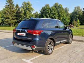 2019 Mitsubishi Outlander III Рестайлинг 3, синий, 1850000 рублей, вид 3