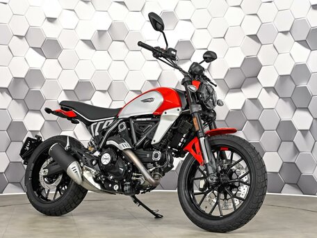 2025 Ducati Scrambler 800, красный, 1177000 рублей, вид 1