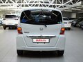 2014 Honda Freed I Рестайлинг 2, белый, 985000 рублей - вид 5