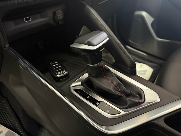 2024 Livan X3 Pro, серый, 1400000 рублей - вид 26