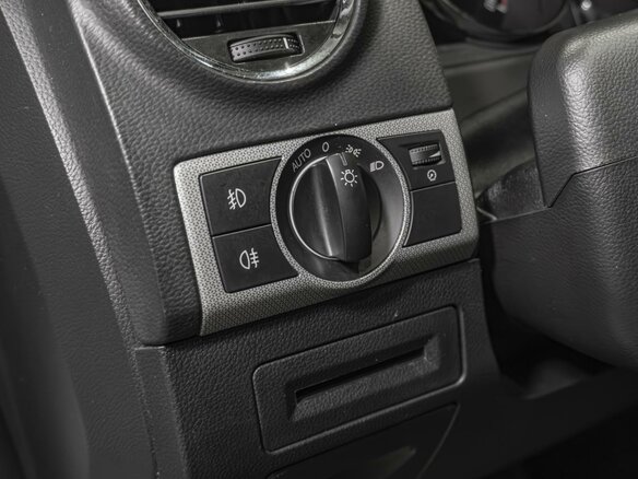 2012 Opel Antara I Рестайлинг, белый, 1150000 рублей - вид 17