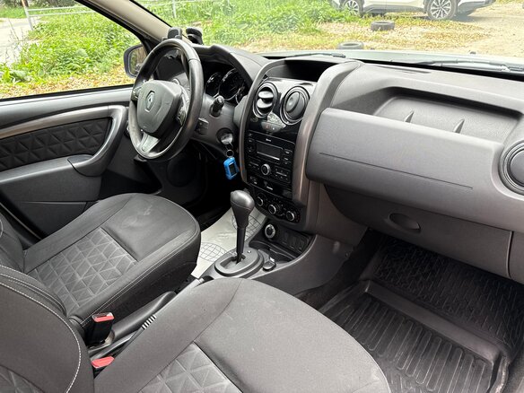 2017 Renault Duster I Рестайлинг, белый, 1300000 рублей - вид 7