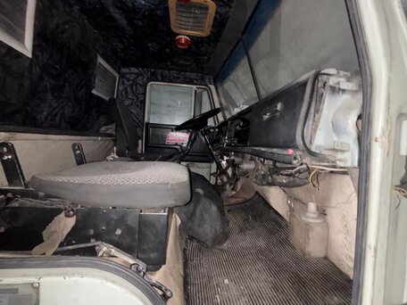 2000 КамАЗ 5511, зелёный, 700000 рублей, вид 4