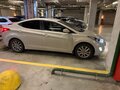 2014 Hyundai Elantra V (MD) Рестайлинг, бежевый, 980000 рублей - вид 2