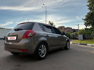 2011 Kia Ceed I Рестайлинг, бежевый, 700000 рублей, вид 5