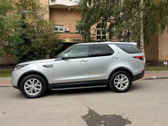 2018 Land Rover Discovery V, серый, 3110000 рублей - вид 12