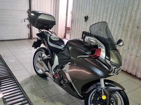 2013 Honda VFR 1200, серый, 1150000 рублей, вид 2