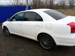 2005 Toyota Avensis II, белый, 600000 рублей, вид 3