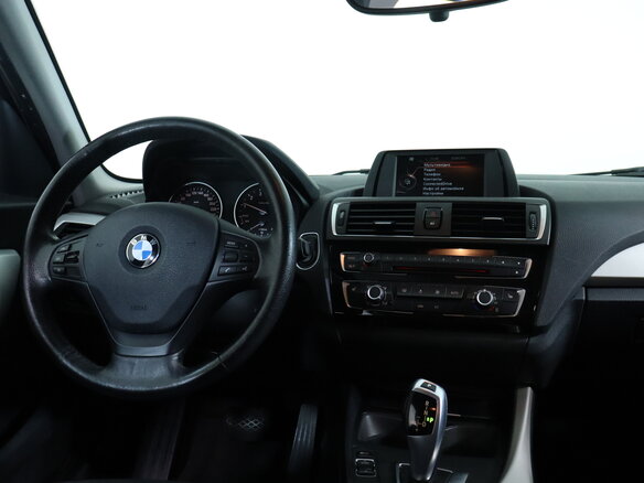 2016 BMW 1 серии 118i II (F20/F21) Рестайлинг, белый, 1590000 рублей - вид 12