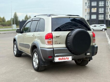2000 Toyota RAV4 II (XA20), золотистый, 790000 рублей, вид 3