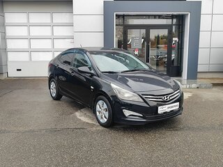 2015 Hyundai Solaris I Рестайлинг, чёрный, 789000 рублей, вид 3