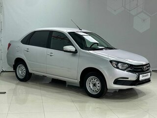 2026 Lada (ВАЗ) Granta I Рестайлинг, серебристый, 1088000 рублей, вид 2