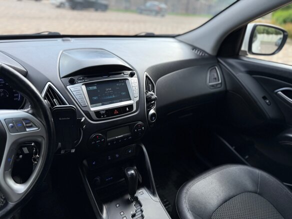 2013 Hyundai ix35 I, белый, 1100000 рублей - вид 14