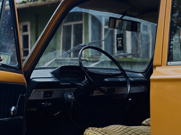 1980 Lada (ВАЗ) 2101, жёлтый, 140000 рублей - вид 7