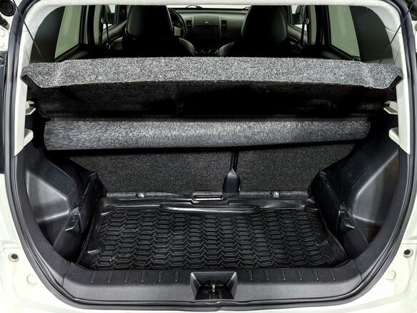 2012 Nissan Note I Рестайлинг, белый - вид 11