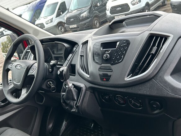 2021 Ford Transit, красный, 3200000 рублей - вид 15