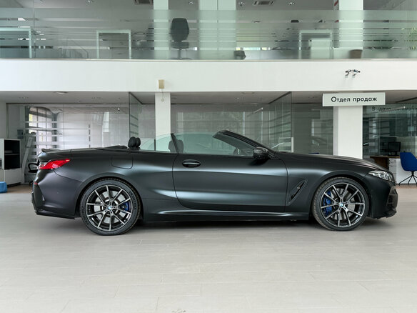 2019 BMW 8 серии M850i xDrive II (G14/G15/G16), чёрный, 8250000 рублей - вид 3