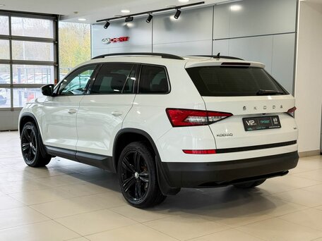 2019 Skoda Kodiaq I, белый, 2737000 рублей, вид 4