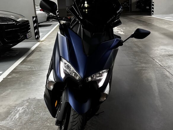 2017 Yamaha TMAX, синий, 690000 рублей