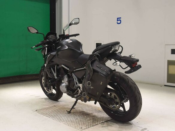 2018 Kawasaki Z 650, чёрный, 675000 рублей - вид 5
