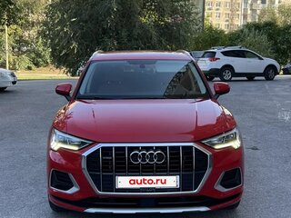 2020 Audi Q3 40 TFSI II (F3), красный, 3390000 рублей, вид 2