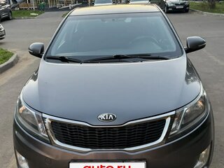 2013 Kia Rio 4-speed III, серый, 850000 рублей, вид 2
