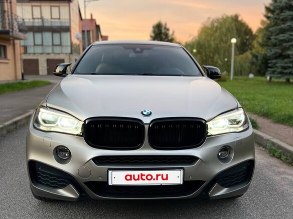 2018 BMW X6 40d II (F16), белый, 3500000 рублей - вид 2