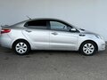 2013 Kia Rio III, серебристый, 760000 рублей - вид 3