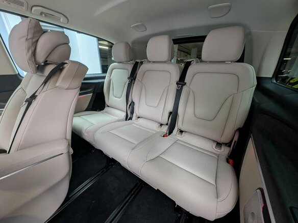 2026 Mercedes-Benz V-Класс Extra Long 300 d экстра длинный III (W447) Рестайлинг 2, чёрный, 15190000 рублей - вид 7