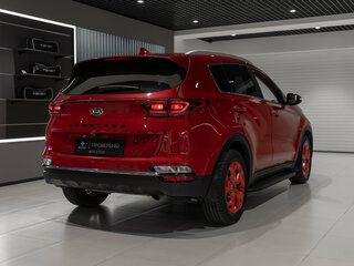 2019 Kia Sportage IV Рестайлинг, красный, 2190000 рублей, вид 5