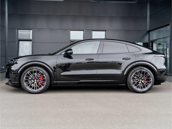 2026 Porsche Cayenne S Electric Coupé IV, чёрный, 25630000 рублей - вид 8