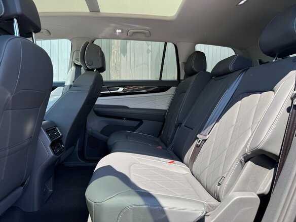 2026 Volkswagen Teramont I Рестайлинг (China Market), чёрный, 5100000 рублей - вид 18
